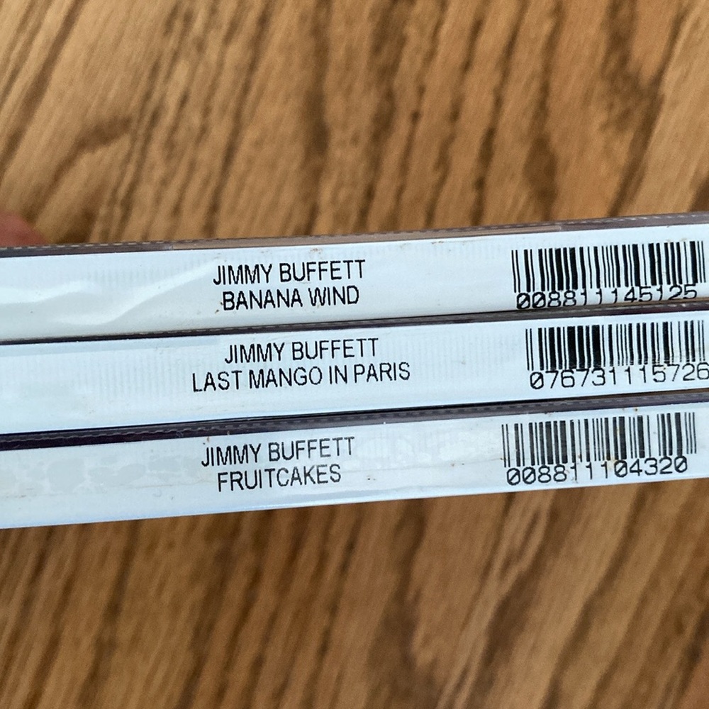 3 Sealed Jimmy Buffett CDs - Fruitcakes, Last Mango in Paris, Banana Wind - Picture 8 of 8